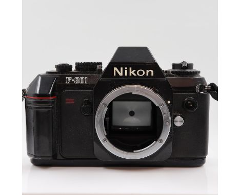 Nikon F-301 SLR camera body. UK P&amp;P Group 1 (£16+VAT for the first lot and £2+VAT for subsequent lots) 