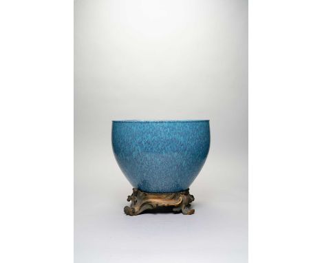 A LARGE CHINESE ROBIN'S EGG GLAZED SCROLL BOWL, JUANGANG SIX CHARACTER QIANLONG MARK AND POSSIBLY OF THE PERIODRobustly potte