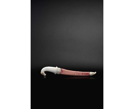 A MUGHAL GOLD AND JEWEL-SET JADE-HILTED HORSE-HEADED DAGGER, KHANJAR18TH CENTURYThe hilt carved as a horse's head with the ma
