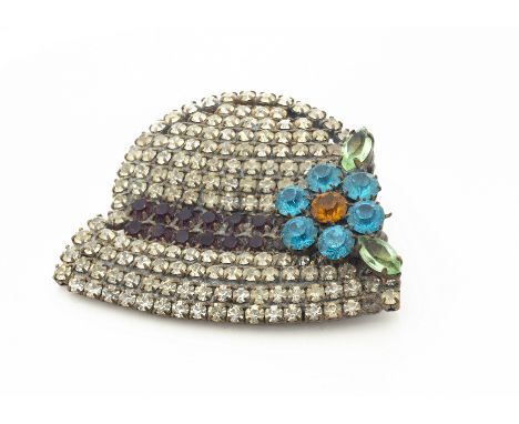 An Art Deco paste set brooch, modelled as a bonnet with floral bow, 6cm x 5cm 