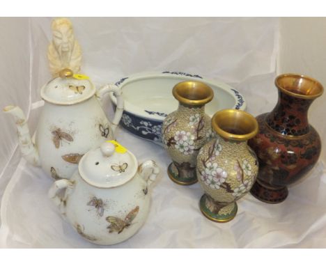 A collection of Oriental items to include pair of cloisonné vases decorated with prunus blossom, a cloisonné vase decorated w