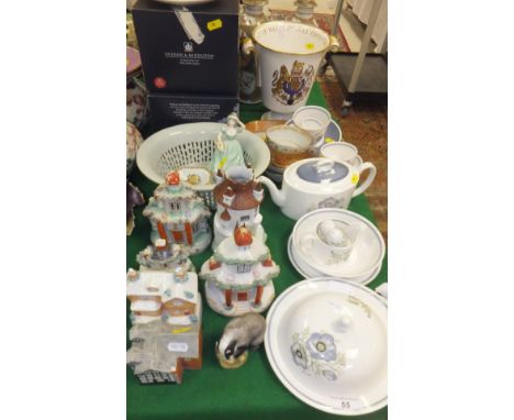 A large collection of decorative china and ceramics, to include a collection of Susie Cooper wares to include salt and pepper