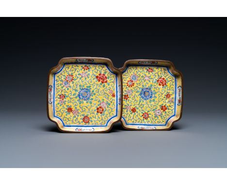 Full title: A pair of Chinese Canton enamel yellow-ground dishes, Qianlong mark, 18/19th C.Description:L.: 9 cm