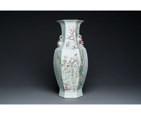 Full title: A fine Chinese hexagonal qianjiang cai vase, signed Ma Qingyun é¦¬æ…¶é›², dated 1917Description:H.: 58,5 cm