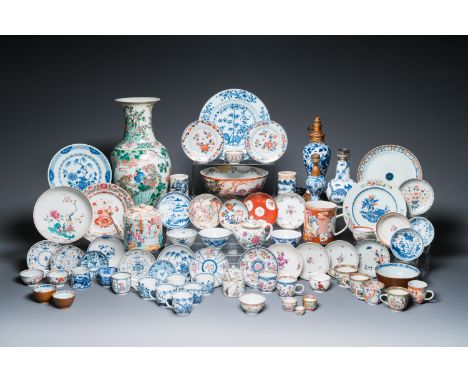 Full title: A varied collection of Chinese porcelain, Kangxi and laterDescription:H.: 59 cm (the famille verte vase) Dia.: 28