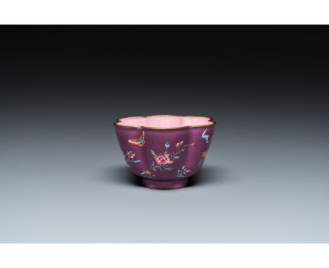 Full title: A rare Chinese Canton enamel purple-ground bowl, Shou å¯¿ mark, Yongzheng/QianlongDescription:Dia.: 9 cm - H.: 5,