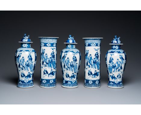 Full title: A Chinese blue and white five-vase garniture, Kangxi mark, 19th C.Description:H.: 27 cm (the tallest)