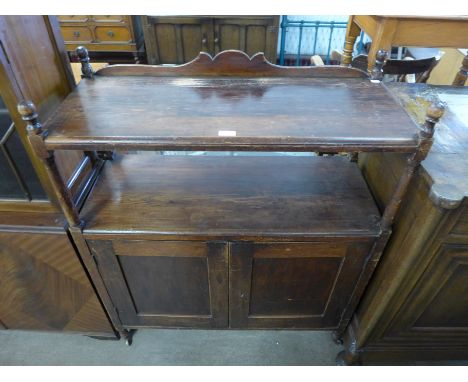 A Victorian pine buffet