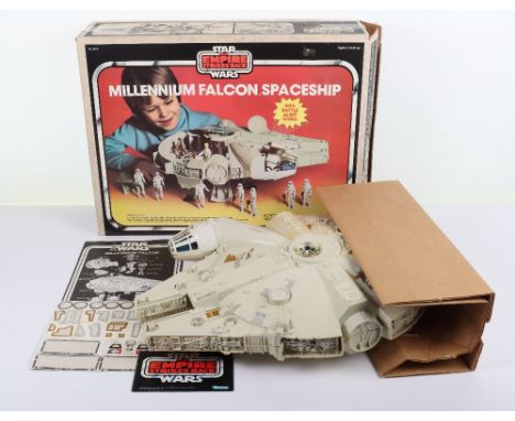 Kenner Vintage Star Wars The Empire Strikes Back Millennium Falcon Space Ship, Cat. No. 39110 CPG products 1979, complete wit
