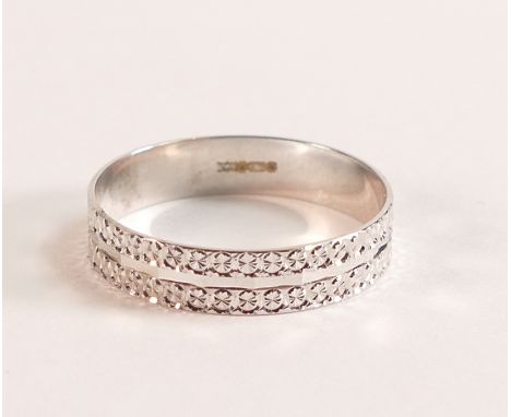 9ct White Gold Wedding Band  Sparkle design - 9ct White Gold band. 4mm deep, weight 1,2g. Ring size P/Q 