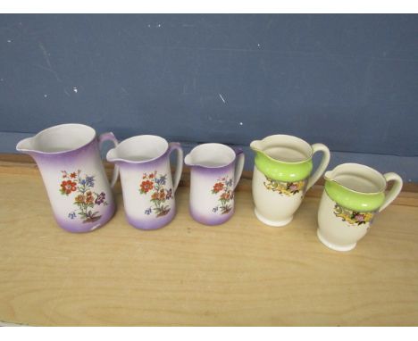 5 Ceramic jugs with floral pattern&nbsp;