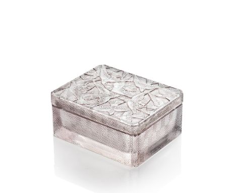 René Lalique (French 1860-1945) HIRONDELLES BOX, NO. 53 designed 1923 clear, frosted and umber stained engraved R. Lalique Fr