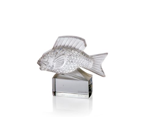 ‡ René Lalique (French 1860-1945) BARBILLON PAPERWEIGHT, NO. 1176 designed 1930 clear and frosted stencilled R. LALIQUE(7.8 c