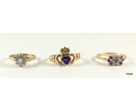 3 9ct gold rings opal amethyst etc 