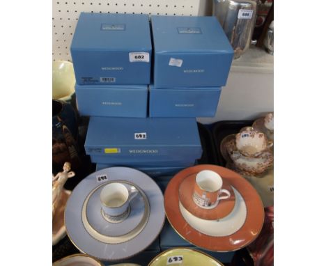 Six Wedgwood Grand Tour collection coffee cups, saucers and plates Condition Report: Available upon request