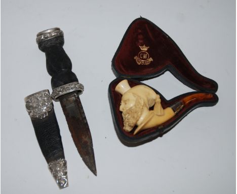 A tray lot including Skean Dhu, carved pipe, hip flask etc and a riding crop Condition Report: Available upon request