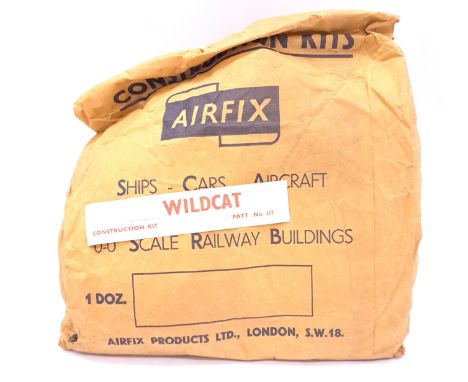 Airfix c1960&rsquo;s ORIGINAL TRADE BAG complete with Bagged (possibly Type3) &ldquo;Wildcat&rdquo; Kits. Each Trade Bag stat