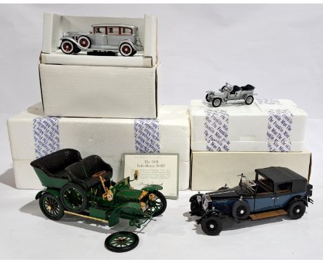 Franklin Mint &amp; similar, a boxed &amp; unboxed vintage car group. Includes 1905 Rolls-Royce 10 HP &amp; 1931 Peerless.  A