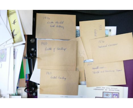 A collection of First Day Covers &amp; collectors cards: 