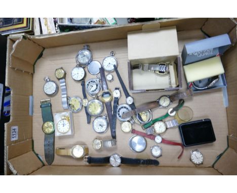 A collection of vintage Pocket, Digital &amp; Mechanical watches including: Lonestar, Timex, Everite, Ingersol, Nova etc 