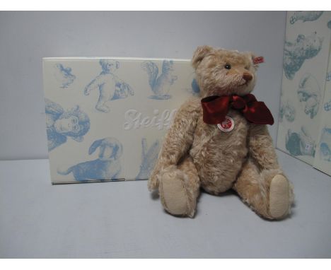 A Modern Steiff Jointed Teddy Bear #664380 British Collectors Teddy Bear 2014, 36cm high, with growler, tags attached. Boxed