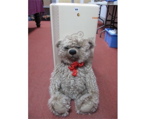 A Modern Steiff Jointed Teddy Bear #662218 Grizzly Ted, caramel, 60cm high, tags attached, certified No. 00895. Steiff Club b