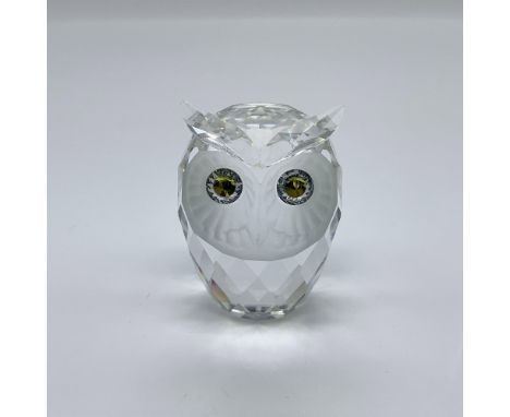 Part of the Woodland Friends collection. A clear crystal facetted body with a frosted face and colored eyes. Swarovski swan m