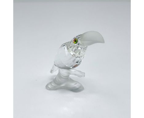 This crystal toucan is from the Up in the Trees theme. The toucan is made from clear crystal and has a frosted beak and sits 