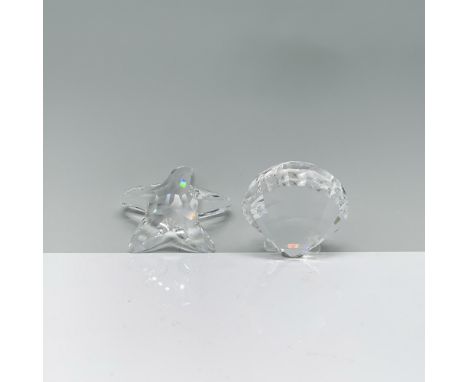 Scallop 833506 and Starfish 191690. Features a meticulously crafted scallop shell design, adorned with shimmering precision-c