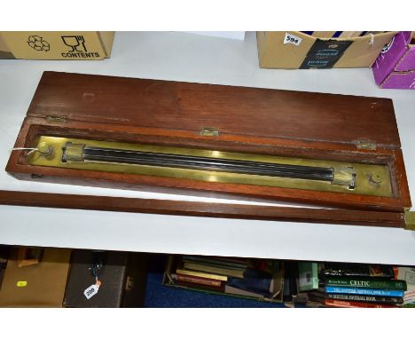 A LATE 19TH CENTURY MAHOGANY CASED BRASS AND BLACK LACQUERED PARALLEL ROLLING RULE, stamped 'R. BAILEY, BIRMINGHAM' overall l