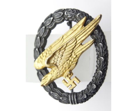German WWII style Luftwaffe Paratrooper badge. P&amp;P Group 1 (£14+VAT for the first lot and £1+VAT for subsequent lots) 