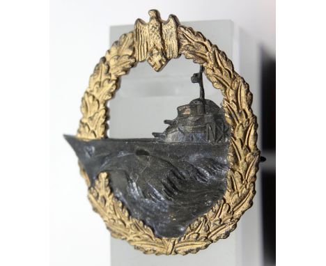German WWII style Kriegsmarine Cruiser badge. P&amp;P Group 1 (£14+VAT for the first lot and £1+VAT for subsequent lots) 