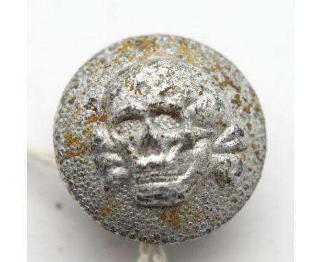German WWII type SS-VT Overseas death's head button. P&amp;P Group 1 (£14+VAT for the first lot and £1+VAT for subsequent lot