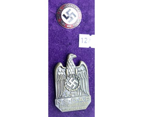 German Third Reich type NSDAP party badges, boxed. P&amp;P Group 1 (£14+VAT for the first lot and £1+VAT for subsequent lots)