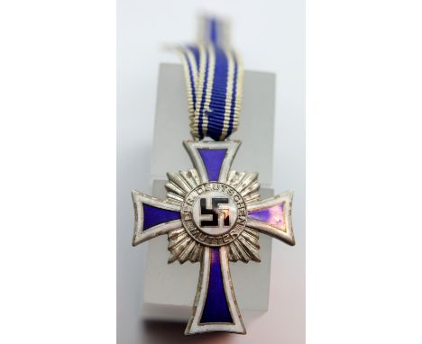 German WWII type enamel silver Mother's Cross, inscribed verso. P&amp;P Group 1 (£14+VAT for the first lot and £1+VAT for sub