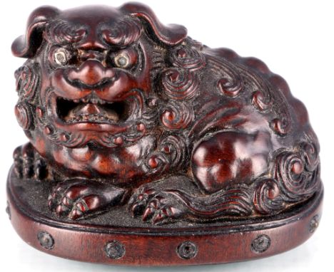Japan 19. Jahrhundert Netsuke Katabori liegender Shishi Meiji-Period, japanese wooden netsuke figure,Buchsbaum, Japan Meiji-P
