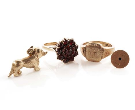 A selection of gold jewellery, including: a 9ct gold signet ring, size R, 7.6g gross; a 9ct gold dachshund pendant charm, 1.9