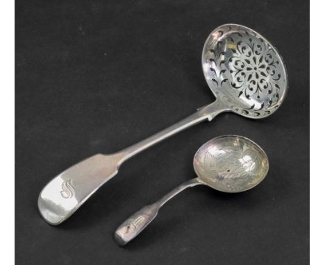 A Victorian fiddle pattern silver caddy spoon, Charles Boyton, London 1849, with foliate engraved oval bowl, 9.5cm long, init