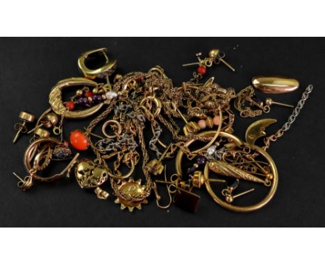 A small collection of 9ct gold, diamond and gem-set jewellery, comprising: a diamond set heart shaped padlock clasp; a multi-