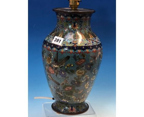 A CHINESE CLOISONNE BLUE GROUND BALUSTER VASE AS A TABLE LAMP, THE VASE.   H 30cms.