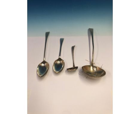 A LARGE GEORGIAN HALLMARKED SILVER LADLE,LONDON 1799 TOGETHER WITH A BASTING SPOON LONDON 1793, A SIFTER SPOON BY PETER, ANN 