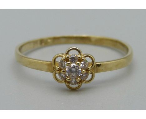 A 9ct gold, white stone cluster ring, 0.9g, O 