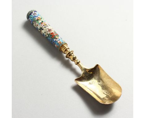 A GOOD RUSSIAN SILVER AND CHAMPLEVE ENAMEL SPOON. 16cms long.