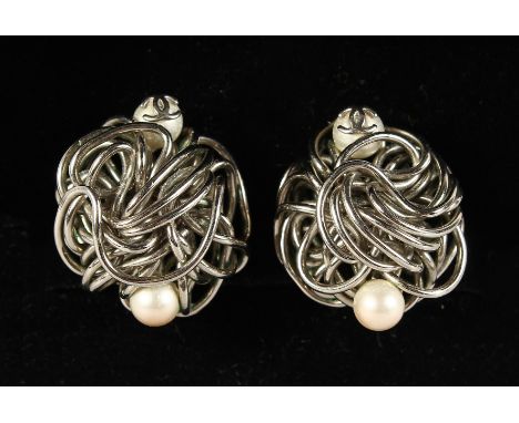 A PAIR OF CHANEL SILVER WIRE AND PEARL EARRINGS, in a Chanel box.