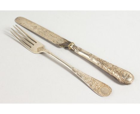 A VICTORIAN SILVER KNIFE AND FORK. Sheffield 1892.