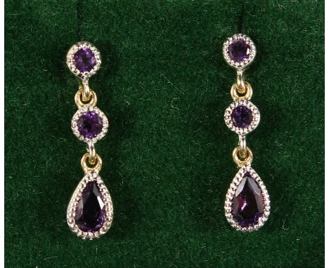 A PAIR OF 9CT GOLD AMETHYST DROP EARRINGS.
