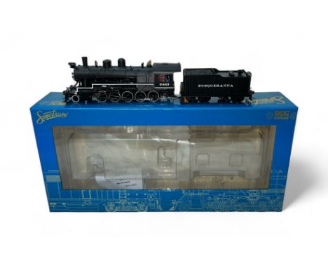 HO Spectrum (Bachmann USA) DCC Sound On Board black 2443 Russian Decapod 2-10-0 locomotive and Susquehanna tender No. 84306, 