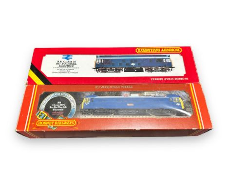 Hornby pair of locomotives, generally excellent in good plus boxes, with BR blue 25247 Bo-Bo No. R068 and 86219 Phoenix with 