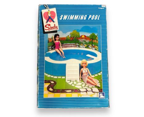 Pedigree Sindy Swimming Pool battery-operated No. 44388, generally  good plus in good box (light crushing),  with printed bac