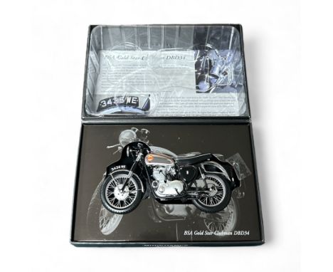Minichamps 1/12th scale 1958 BSA Goldstar Clubman DBD34 black No. 122 130001 (Classic Bike series No. 57), generally excellen